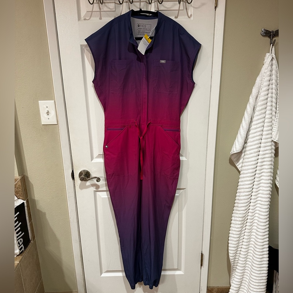 Figs Rafaela Scrub Jumpsuit (Med)